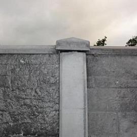Betonnen afdekmuts Eind t.b.v. de betonpalen Antraciet