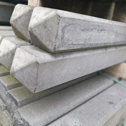 Restpartij Betonpaal Classico Scuro 10x10x280 cm hoek