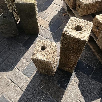 Restpartij Fonteinset2 Graniet Geel 15x15 x 35-50cm (Uitlopend) OW2019