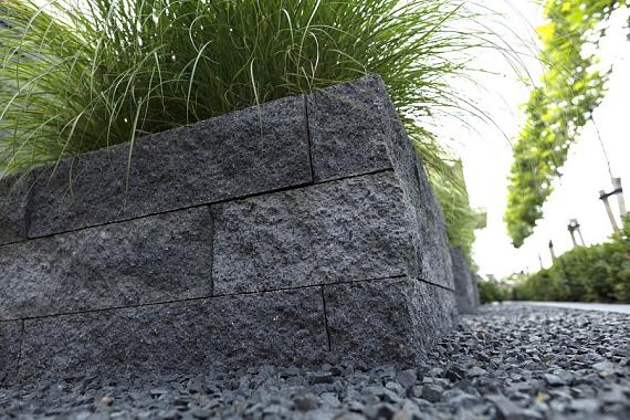 GIGAsplitblok basalto 60x12x15 cm