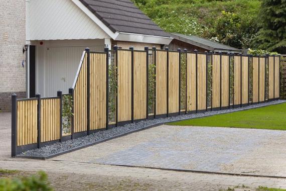 Betonpaal 10x10x220 cm Gecoat Antraciet Tussenpaal