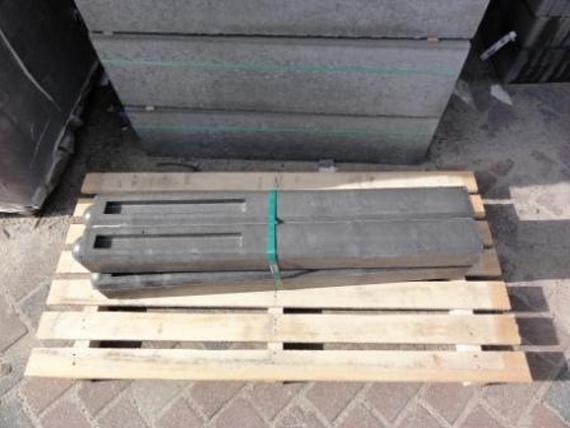 Betonpaal glad ronde kop t.b.v. bloembak tussenpaal 10x10x100cm Antraciet