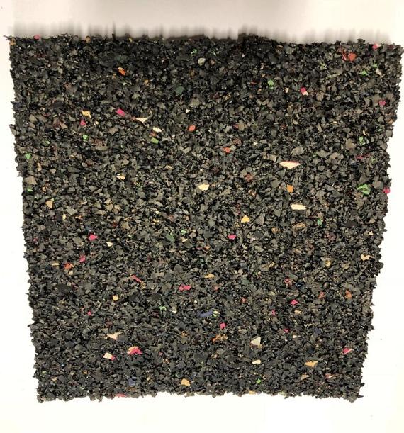 Tegeldrager rubbergranulaat voor bitumineuze ondergrond 100x100x10mm