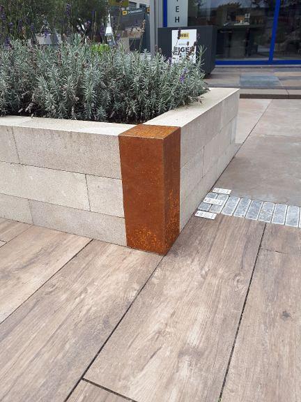 Stapelblok Linia-Patio Afdekker Hoekstuk 15x15x43 cm Corten