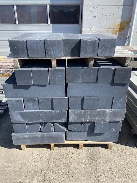 Restpartij Stapelblok Linia-Patio Strak Antraciet 60x15x15 cm - beschadigd